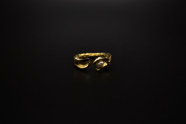 Cora Ring | Gold