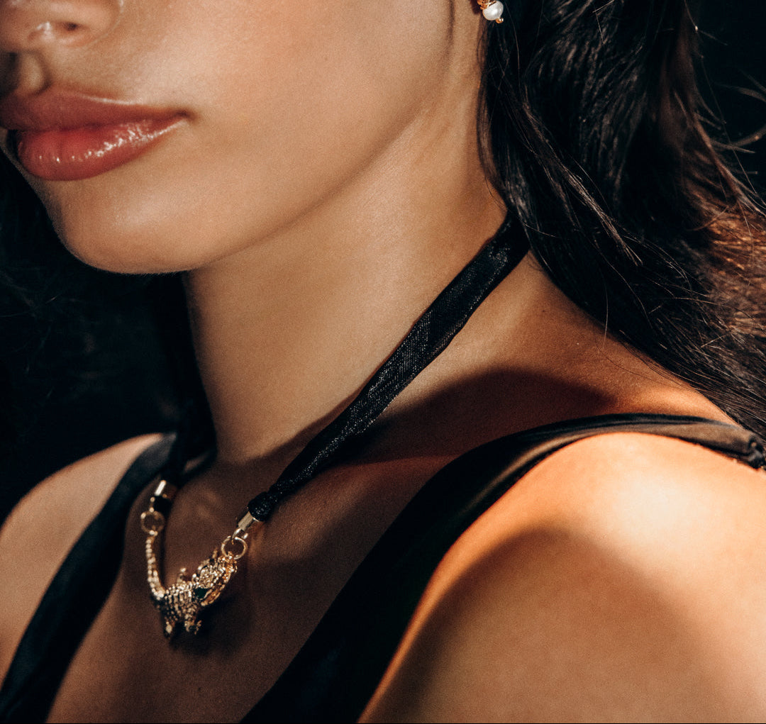 The Keeper of Time Collar | Gold